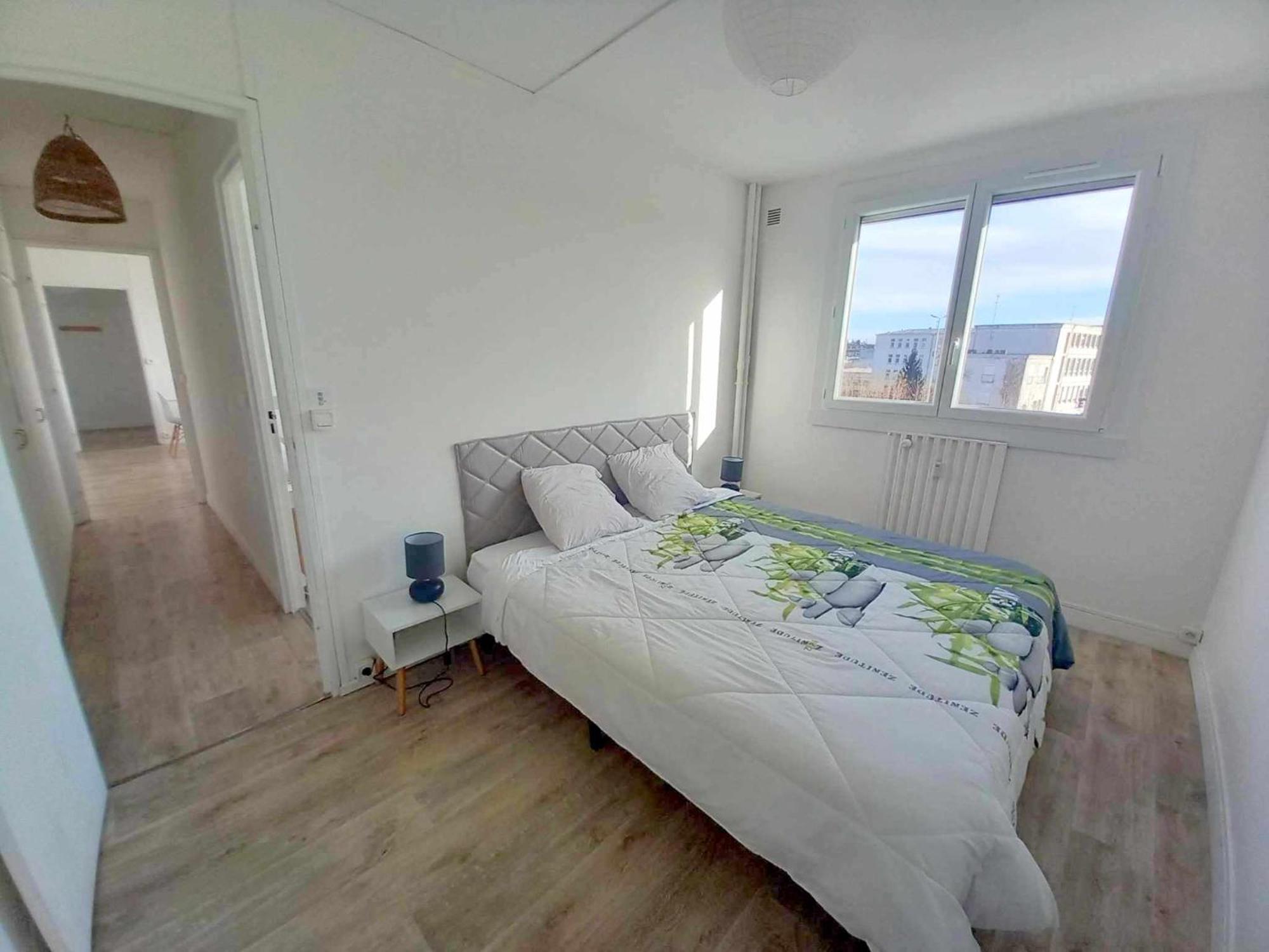 Apartamento T3 57M2 Avec Balcon Proche Gare Sncf, Wifi Et Cafe Et The Offerts Orléans Exterior foto